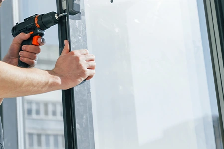Residential Window Glass Repair in Lauderdale Lakes, FL
